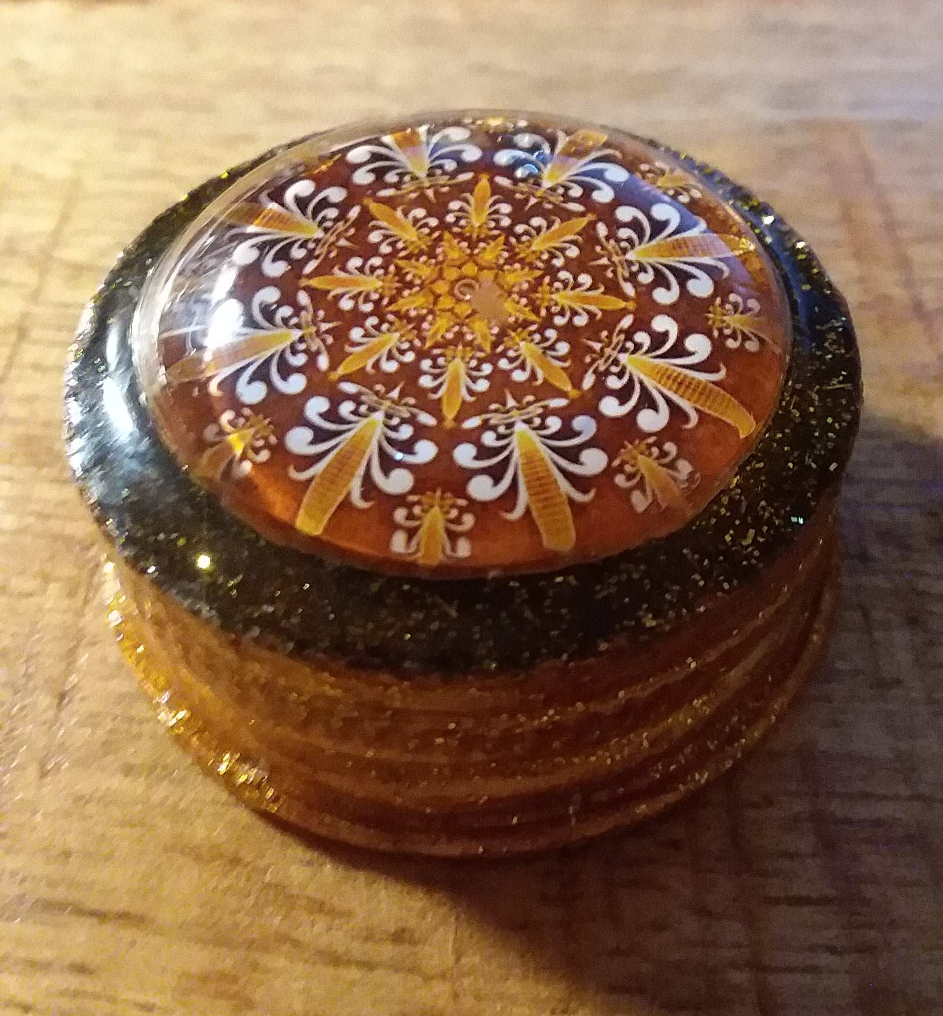 Stash Jar Lid DOK with under cover jar and cap